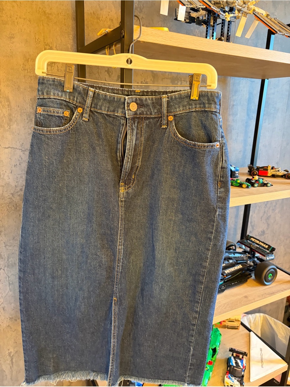 GAP Straight-Leg Denim ICON Skirt in Dark Blue